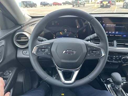 New 2025 Chevrolet Trax ACTIV w/ Driver Confidence Package image 13