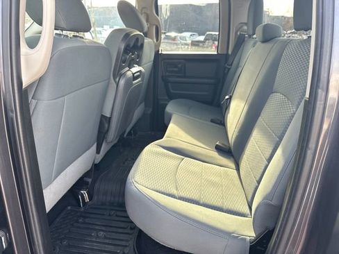 Used 2018 RAM 1500 ST image 22