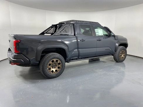 New 2025 Toyota Tacoma Trailhunter image 4