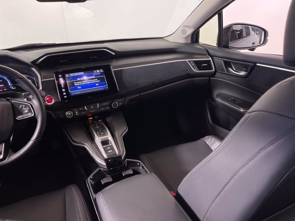 Used 2020 Honda Clarity Touring image 17