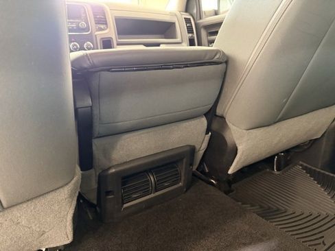 Used 2014 RAM 1500 Express image 16