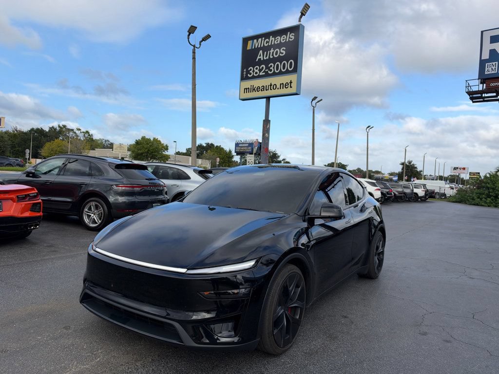 Used 2026 Tesla Model Y Performance AWD/4WD image 2