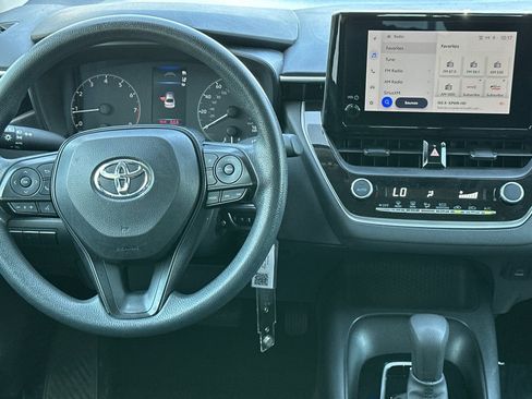 Used 2024 Toyota Corolla LE FWD image 28