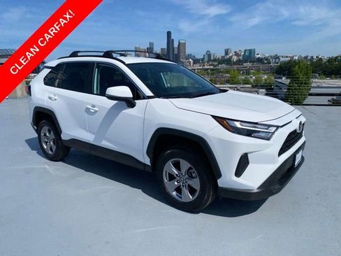 Used 2024 Toyota RAV4 XLE AWD/4WD image 1