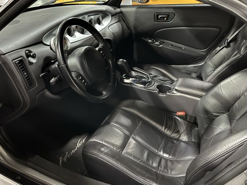Used 2001 Chrysler Prowler image 7