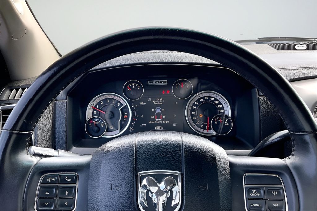 Used 2018 RAM 2500 Lone Star w/ Sport Appearance Group AWD/4WD image 12
