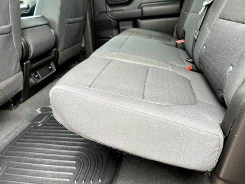 Used 2021 Chevrolet Silverado 1500 LT image 15