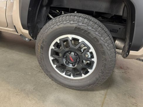 Certified 2026 Toyota Tacoma TRD Off-Road w/ TRD Off Road Premium Package AWD/4WD image 26
