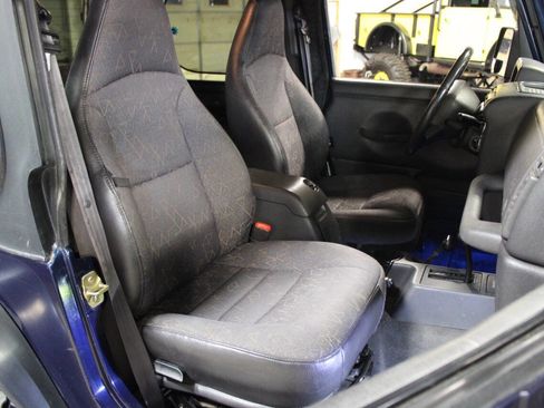 Used 2002 Jeep Wrangler Sport image 24