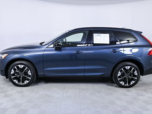 Used 2026 Volvo XC60 B5 Plus w/ Protection Package Premier image 2
