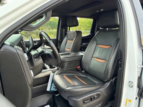 Used 2021 GMC Sierra 1500 AT4 w/ AT4 Value Package AWD/4WD image 24