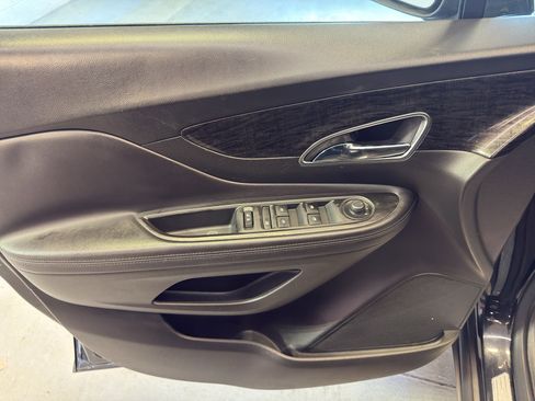 Used 2016 Buick Encore Convenience FWD image 13