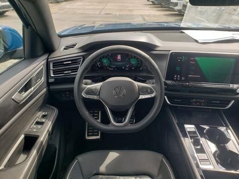 New 2026 Volkswagen Atlas Cross Sport SEL Premium R-Line AWD/4WD image 9