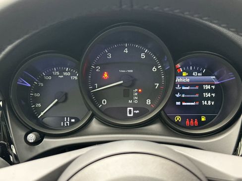 New 2026 Porsche Macan AWD/4WD image 29