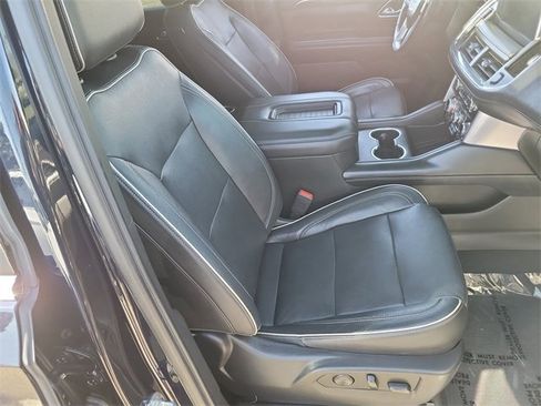 Used 2021 GMC Yukon SLT w/ SLT Luxury Plus Package image 21