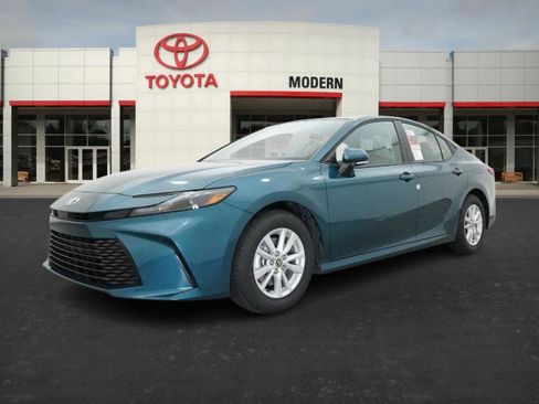 New 2026 Toyota Camry LE image 6