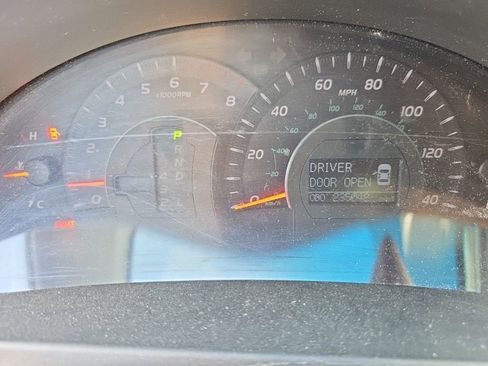 Used 2008 Toyota Camry XLE image 10