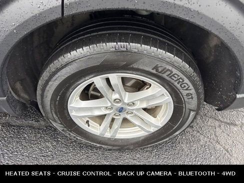 Used 2022 Ford Explorer XLT w/ Class IV Trailer Tow Package image 31