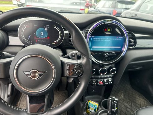 Used 2023 MINI Cooper S FWD image 3