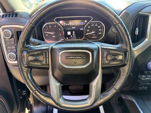 Used 2021 GMC Sierra 2500 Denali w/ Denali Black Diamond Edition image 26
