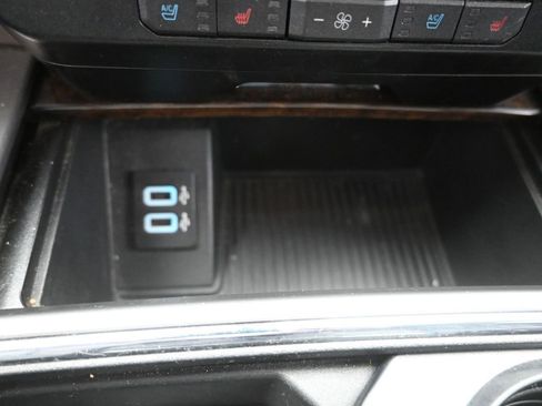 Used 2017 Ford F250 Platinum w/ Platinum Ultimate Package image 30