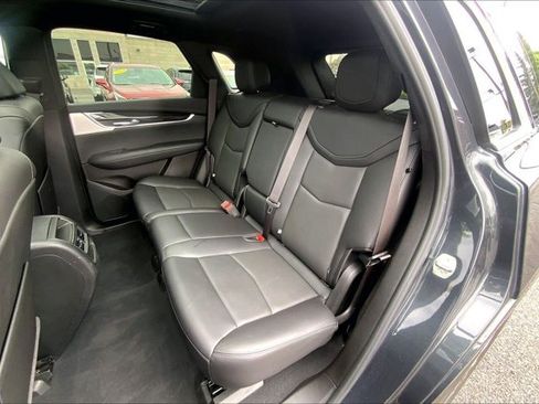 Used 2021 Cadillac XT5 Premium Luxury AWD/4WD image 26