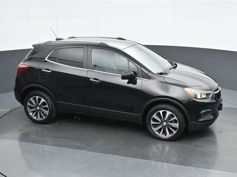 Used 2022 Buick Encore Preferred w/ Safety Package AWD/4WD image 23
