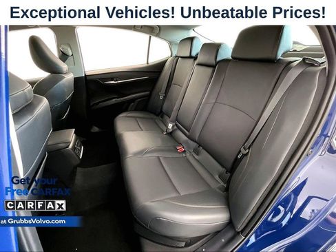 Used 2025 Toyota Camry XLE w/ Premium Plus Package FWD image 32