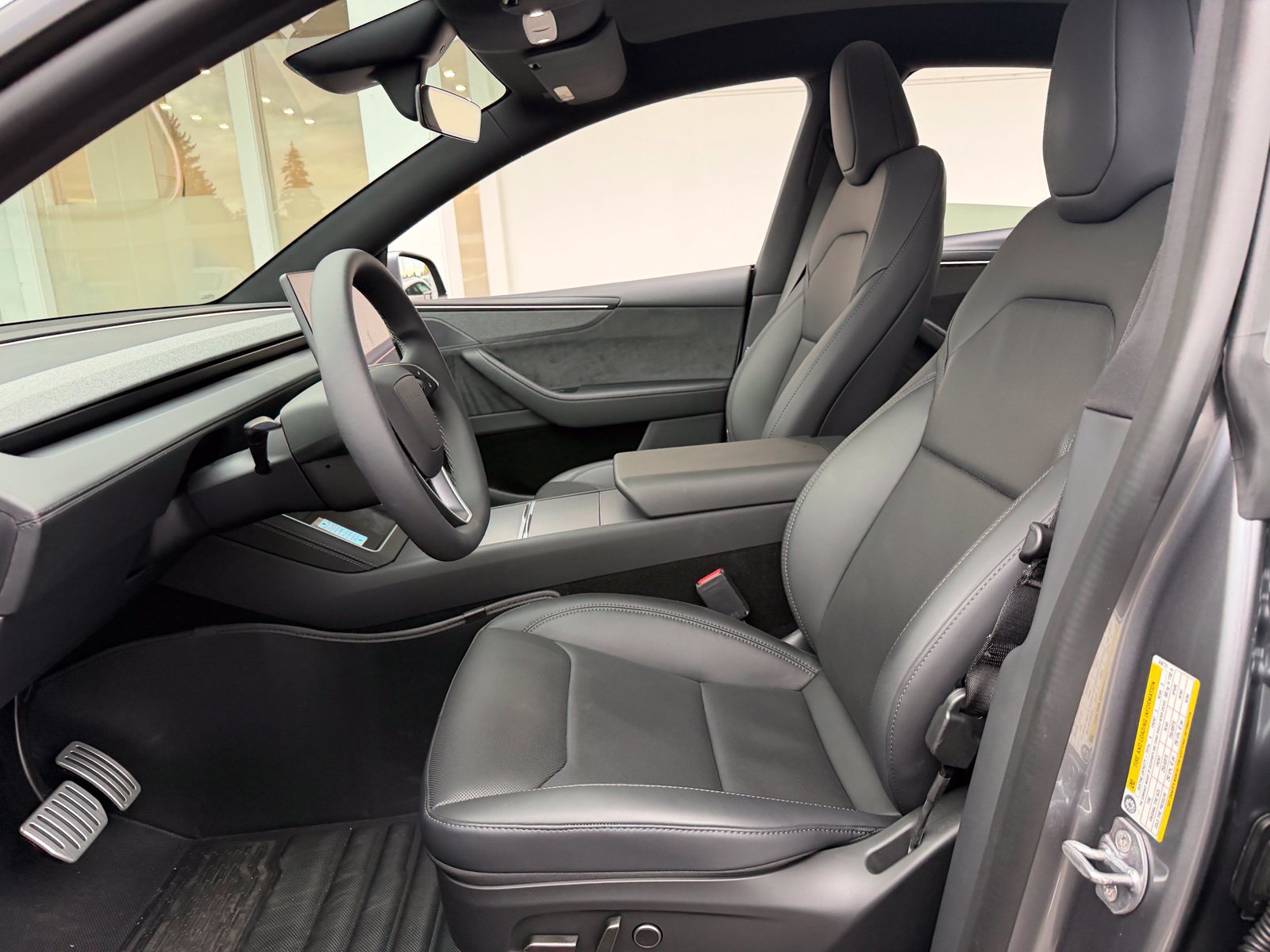 Used 2026 Tesla Model Y AWD image 14