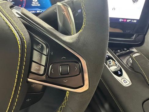 Used 2023 Chevrolet Corvette Stingray Premium Conv w/ Z51 Performance Package image 31