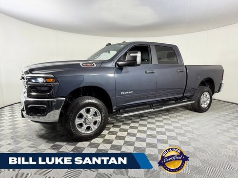 Used 2025 RAM 2500 Big Horn AWD/4WD image 1