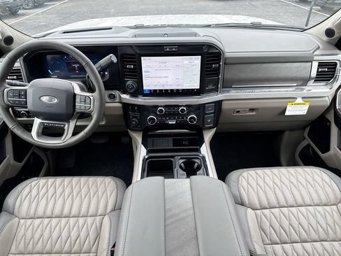 New 2026 Ford F250 Platinum w/ Platinum Plus Package AWD/4WD image 13