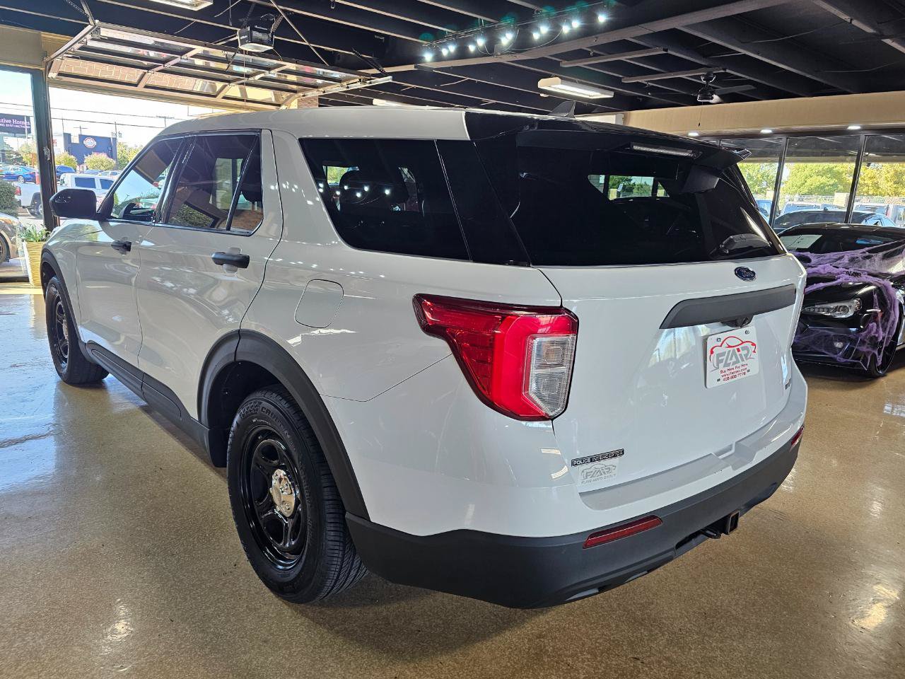 Used 2022 Ford Explorer 4WD Police Interceptor image 5