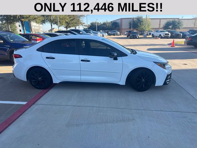 Used 2021 Toyota Corolla SE FWD image 2