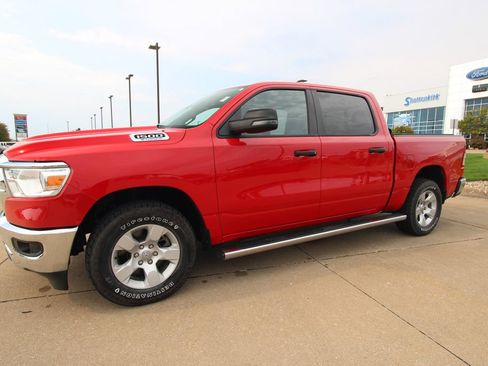 Used 2023 RAM 1500 Big Horn AWD/4WD image 19