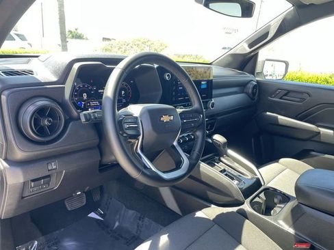 Used 2025 Chevrolet Colorado W/T w/ WT Custom Package RWD image 10