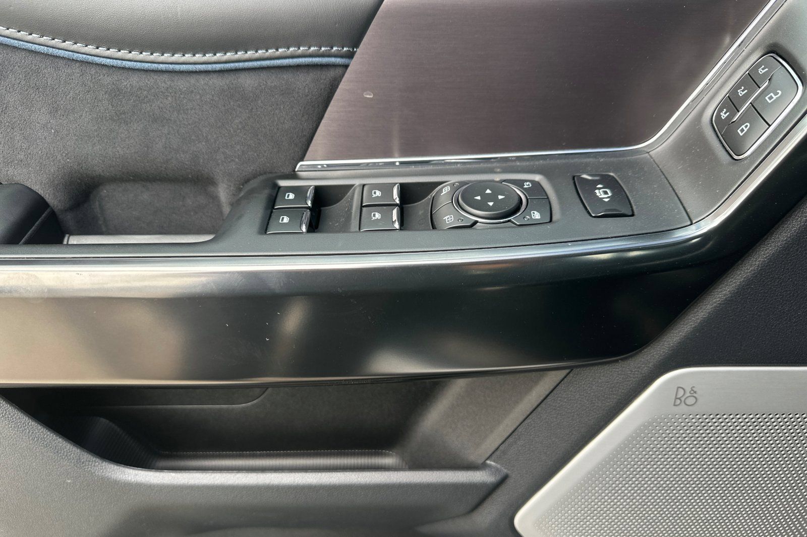 New 2026 Ford F250 Platinum AWD/4WD image 11