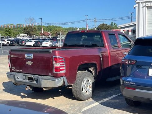 Used 2009 Chevrolet Silverado 1500 LT w/ Power Pack Plus RWD image 2