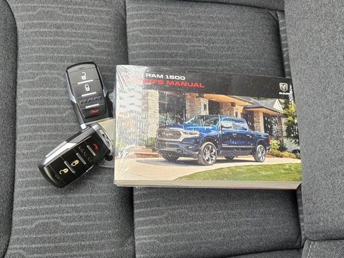 Used 2023 RAM 1500 Big Horn AWD/4WD image 13
