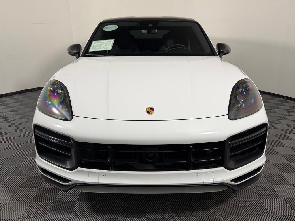 Certified 2023 Porsche Cayenne Turbo GT AWD/4WD image 2