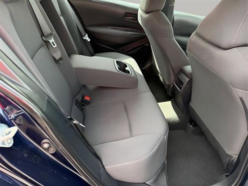 Used 2022 Toyota Corolla LE FWD image 21
