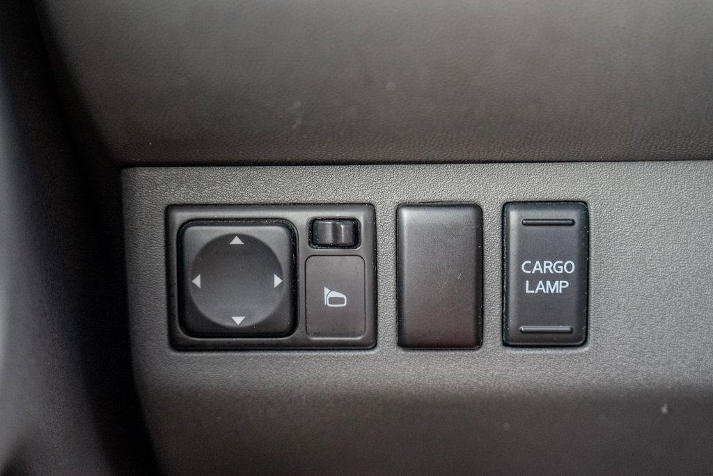 Used 2006 Nissan Frontier LE w/ (H01) Rockford Fosgate Pkg AWD/4WD image 33