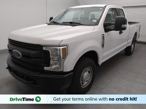 Used 2019 Ford F250 XL w/ Power Equipment Group RWD image 1