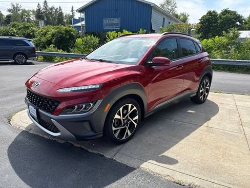 Used 2022 Hyundai Kona Limited w/ Winter Weather Package AWD/4WD image 4