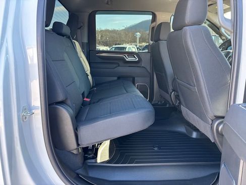 Used 2025 Chevrolet Silverado 2500 LT w/ All Star Edition AWD/4WD image 14