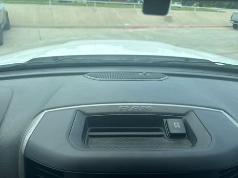 Used 2021 RAM 4500 Tradesman RWD image 12