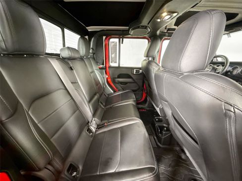 Used 2020 Jeep Gladiator Overland image 48