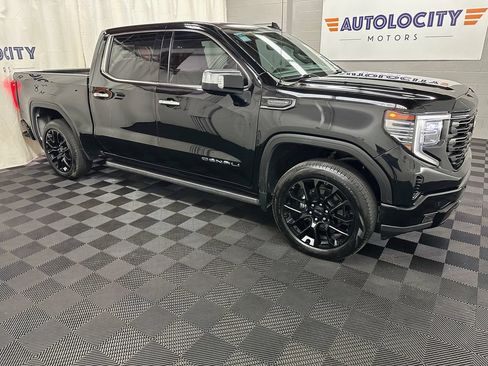Used 2023 GMC Sierra 1500 Denali Ultimate AWD/4WD image 2