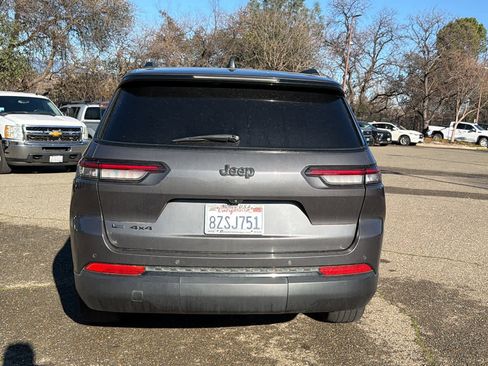 Used 2022 Jeep Grand Cherokee L Altitude image 6