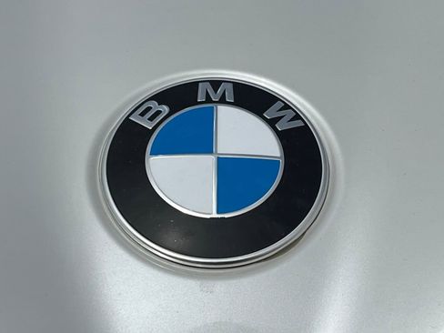 Used 2025 BMW XM AWD/4WD image 8
